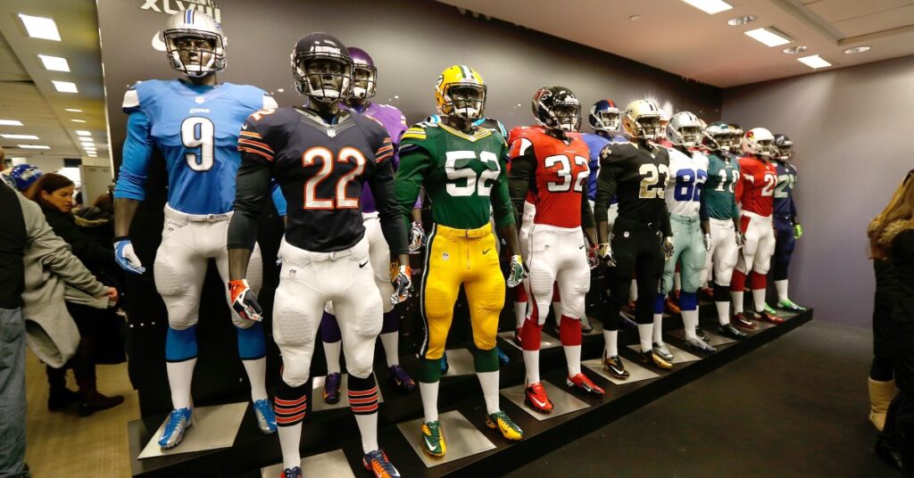 Nike womens football jersey size chart