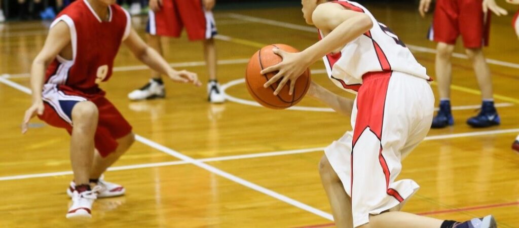 What Should a Basketball Player Eat Before a Game