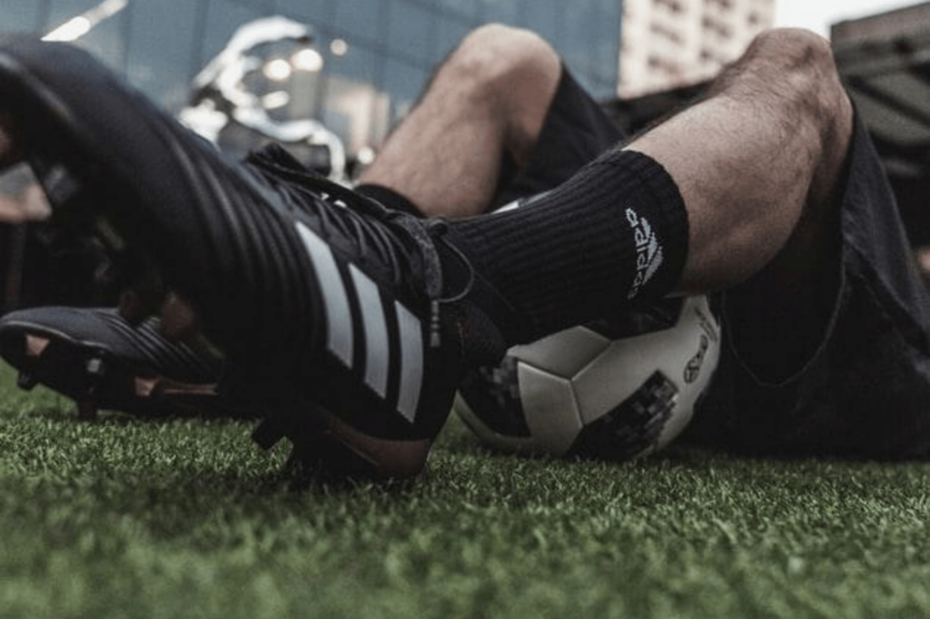 How to get rid of smell in soccer cleats?