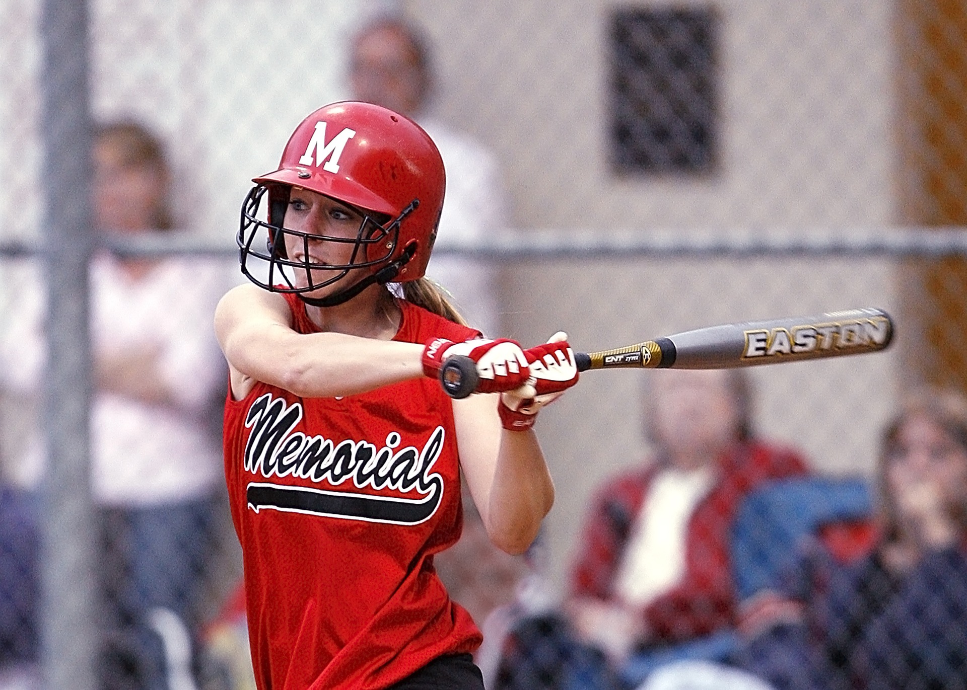 how-to-swing-a-bat-in-softball-tips-on-softball-hitting-techniques