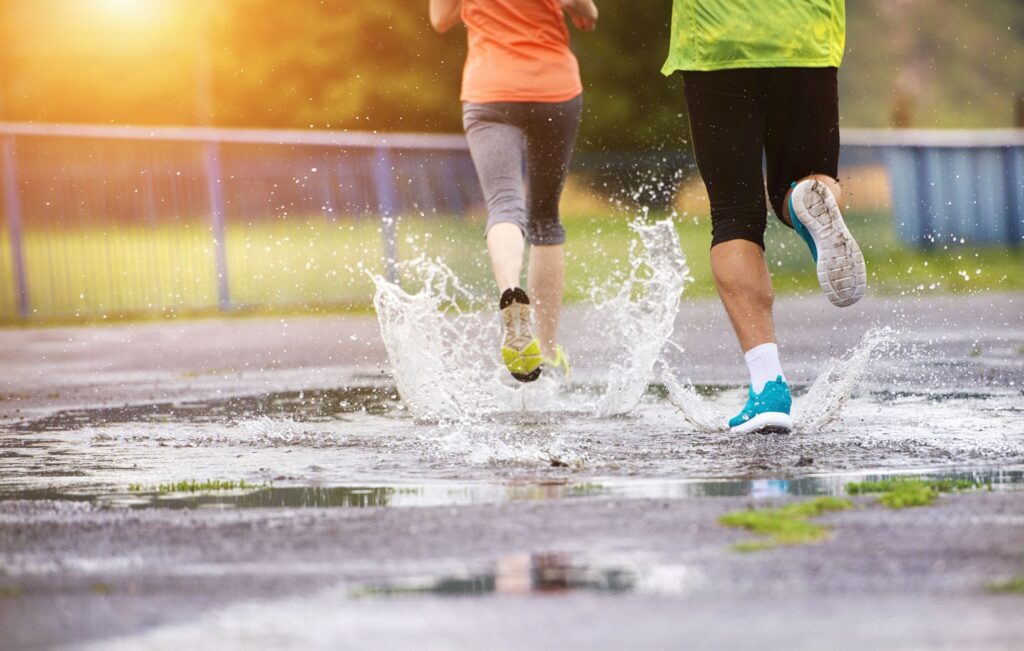 tips for running in the rain coastalfloridasportspark 3